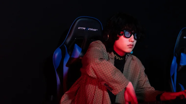 盛り上がるeスポーツにファッションを
